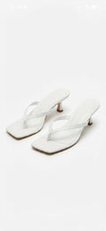Capri White Toe-Loop Heeled Sandals – Minimalist Summer Shoes