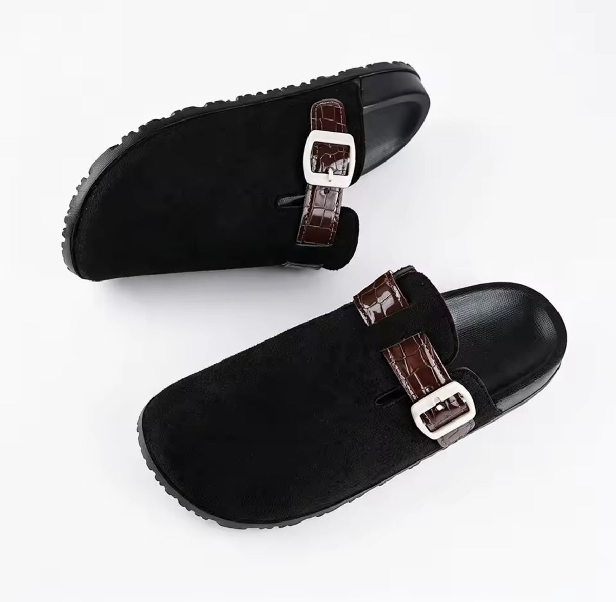Toscana Black Textured Leather Clogs – Flat Comfort Style