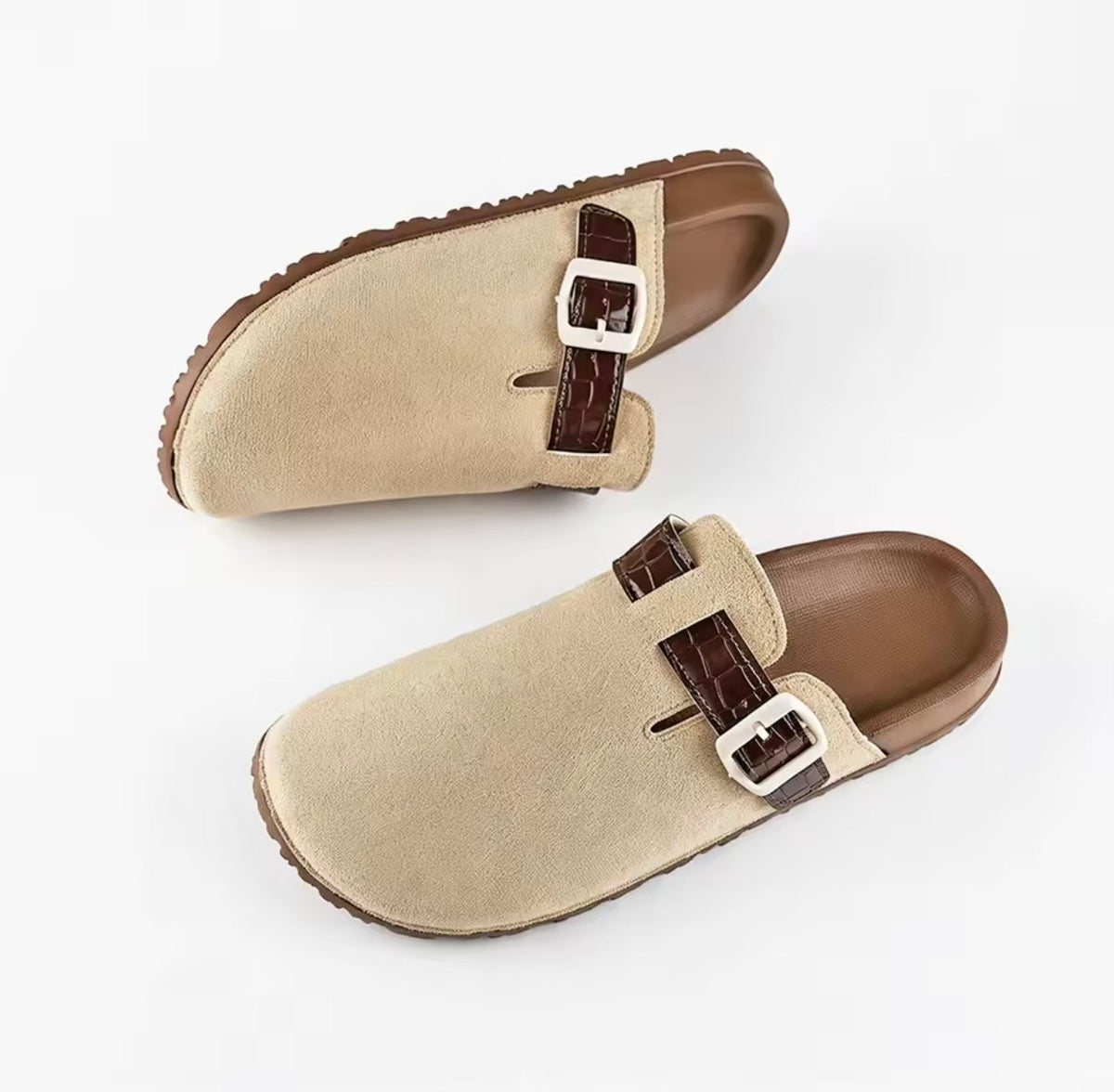 Toscana Beige Textured Leather Clogs – Flat Comfort Style