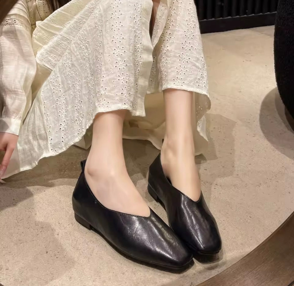 Siena Black Ballet Flats – Vintage Inspired Style