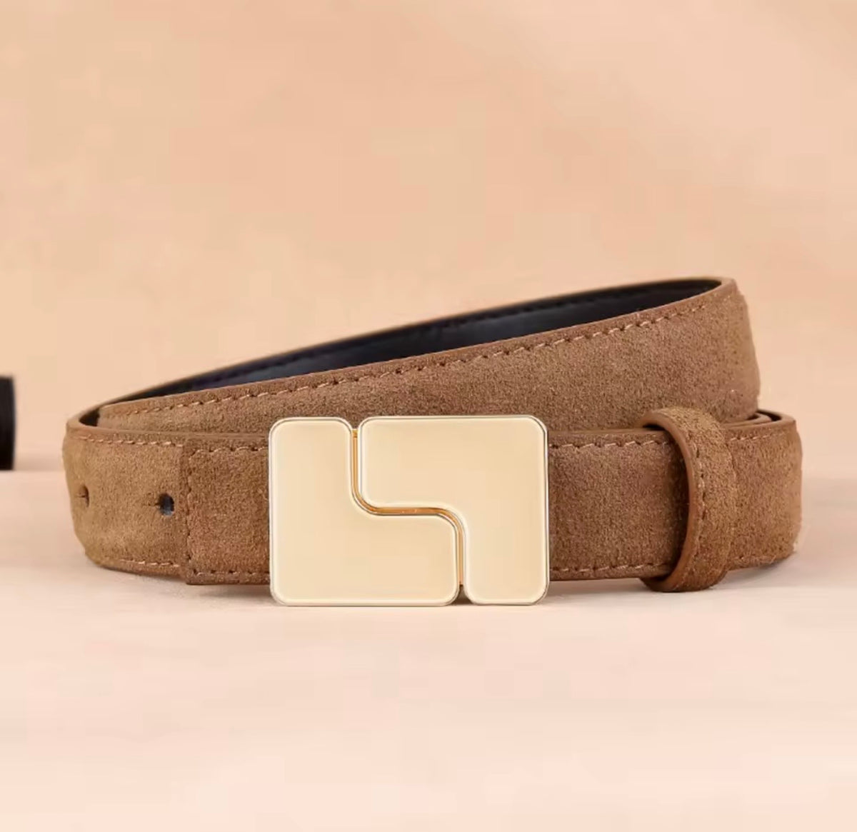 Lisbon Camel Belt – Elegant Minimalist Style