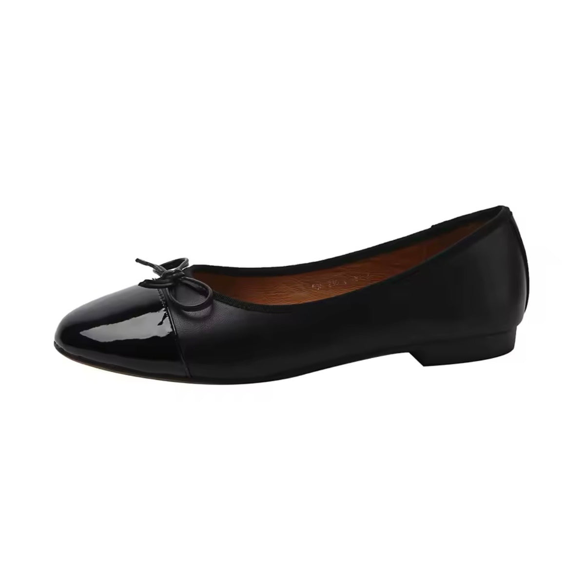 Biarritz Black Ballet Flats – Elegant Minimalist Style